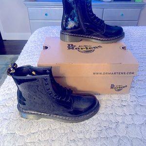 Dr Martens black boots size US 5